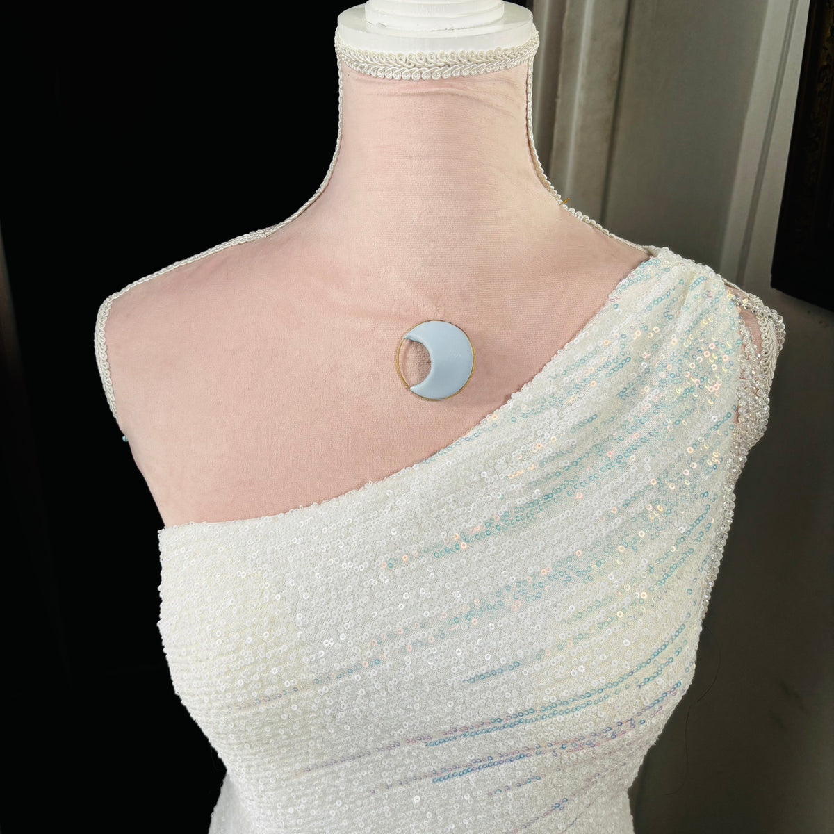 Broche Ananké