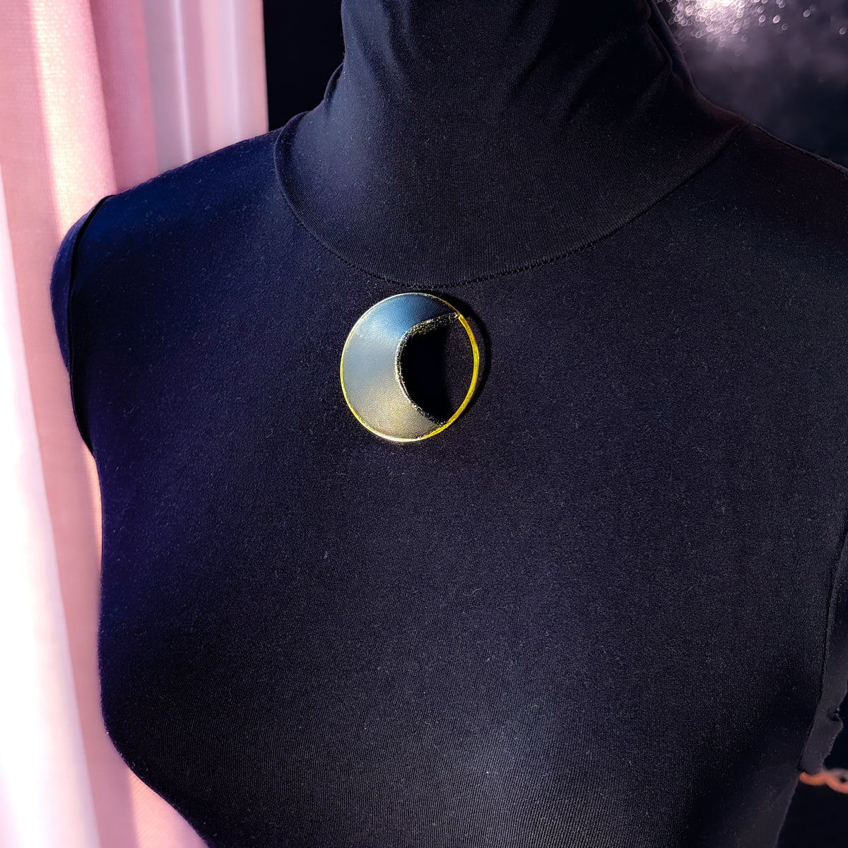 Broche Sinopé